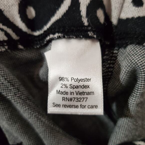 SO High Rise Flare Ying Yang Knit Pull On Pants Womens Juniors Size XS 24 Waist - Picture 8 of 10